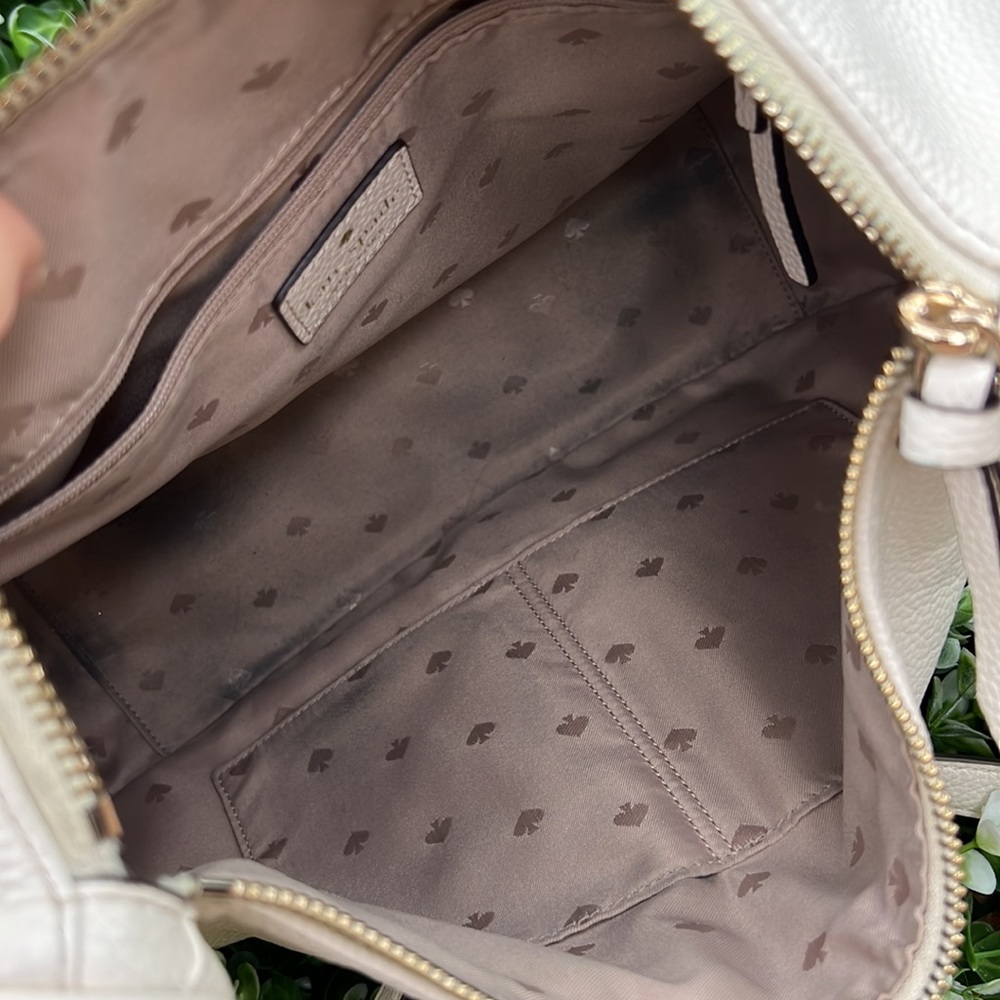 Kate Spade Pebbled Leather White Vivian Hobo Bag - Picture 15 of 17